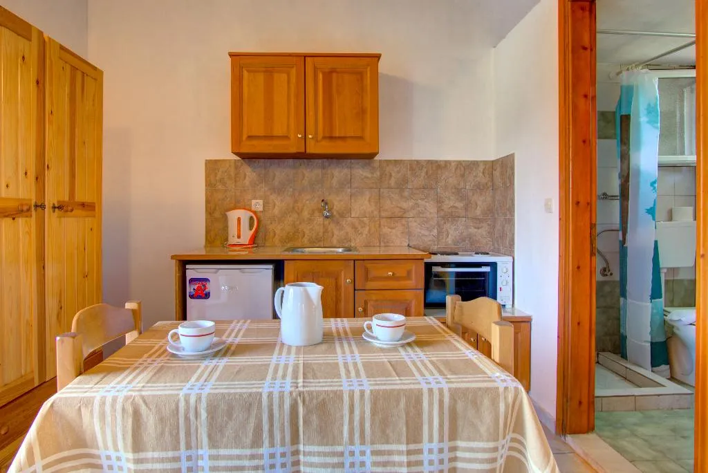 Room, Blue Dream Apartments, Corfu