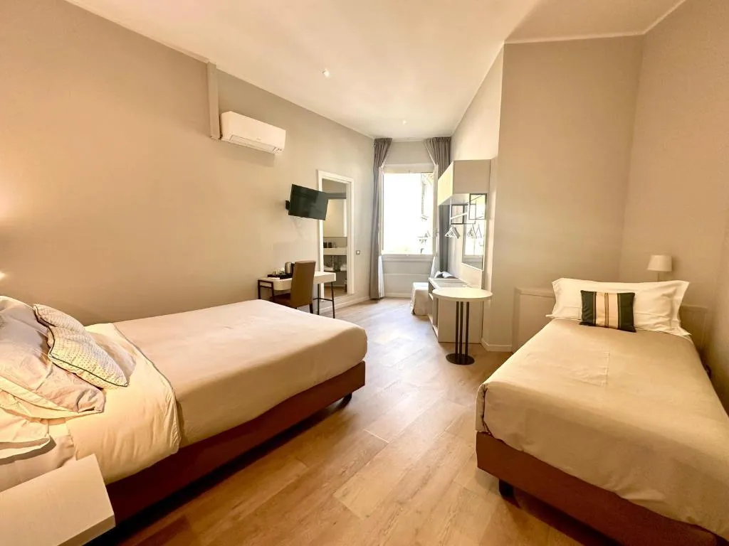 TRIPLE CLASSIC Room, Hotel Giappone, Florence