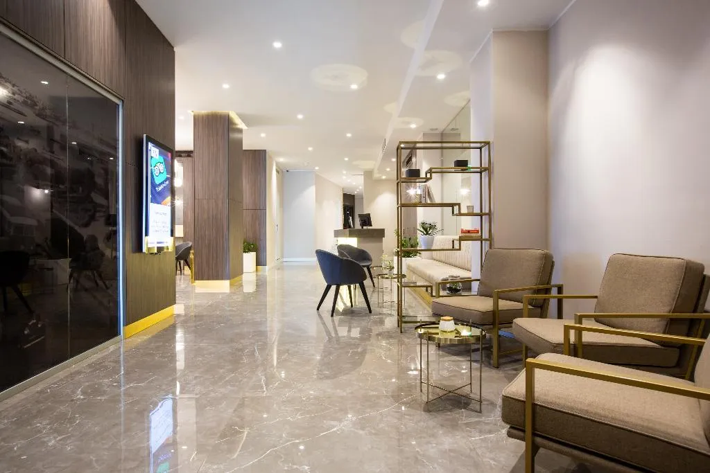 Lobby, Hotel 115 The Strand Hotel and Suites, Malta