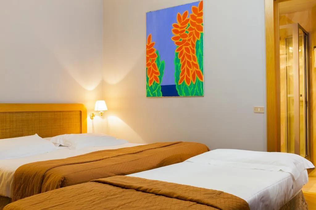TRIPLE BASIC Room, Polo, Rome