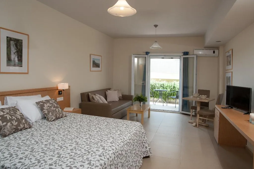 STUDIO NON SMOKING Room, Estia, Kalamata