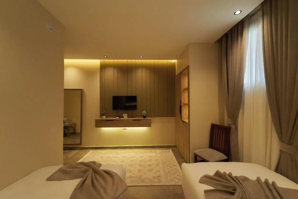 Room, Pyramids Secret Hotel, Cairo