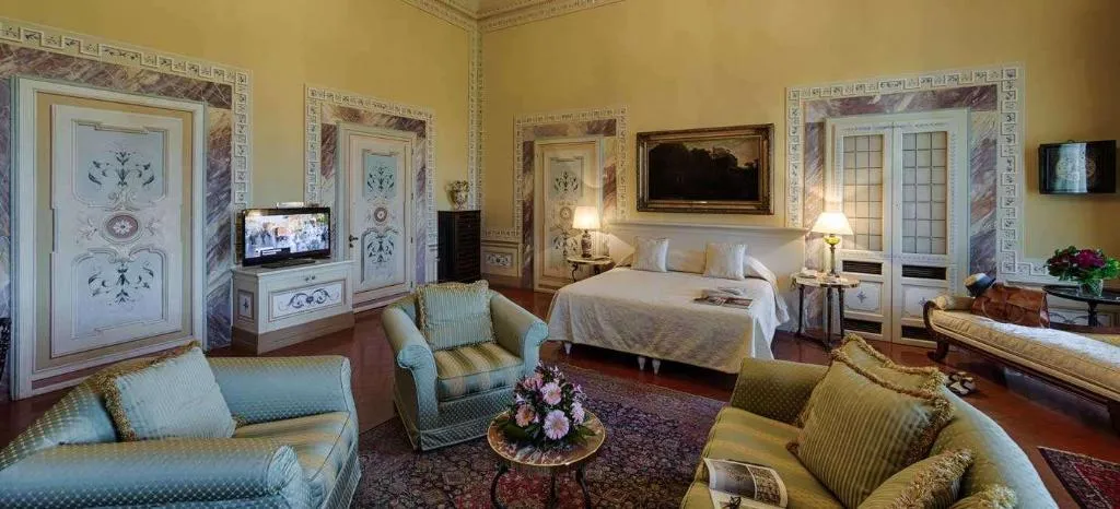 Room, Villa Olmi Firenze, Florence