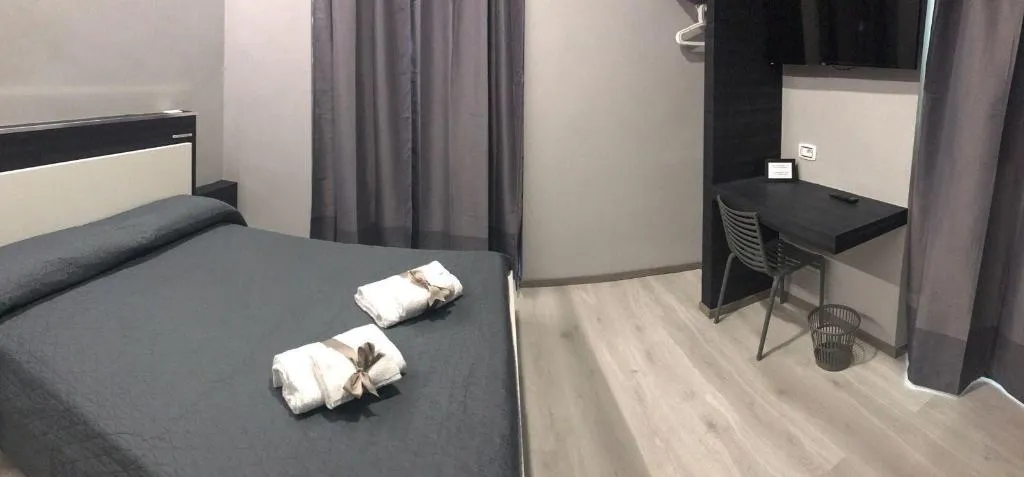 Room, Sangia Guest House, Naples