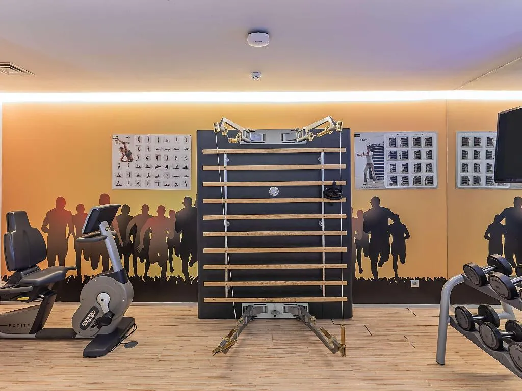 Sports and Entertainment, Novotel Setubal, Lisbon
