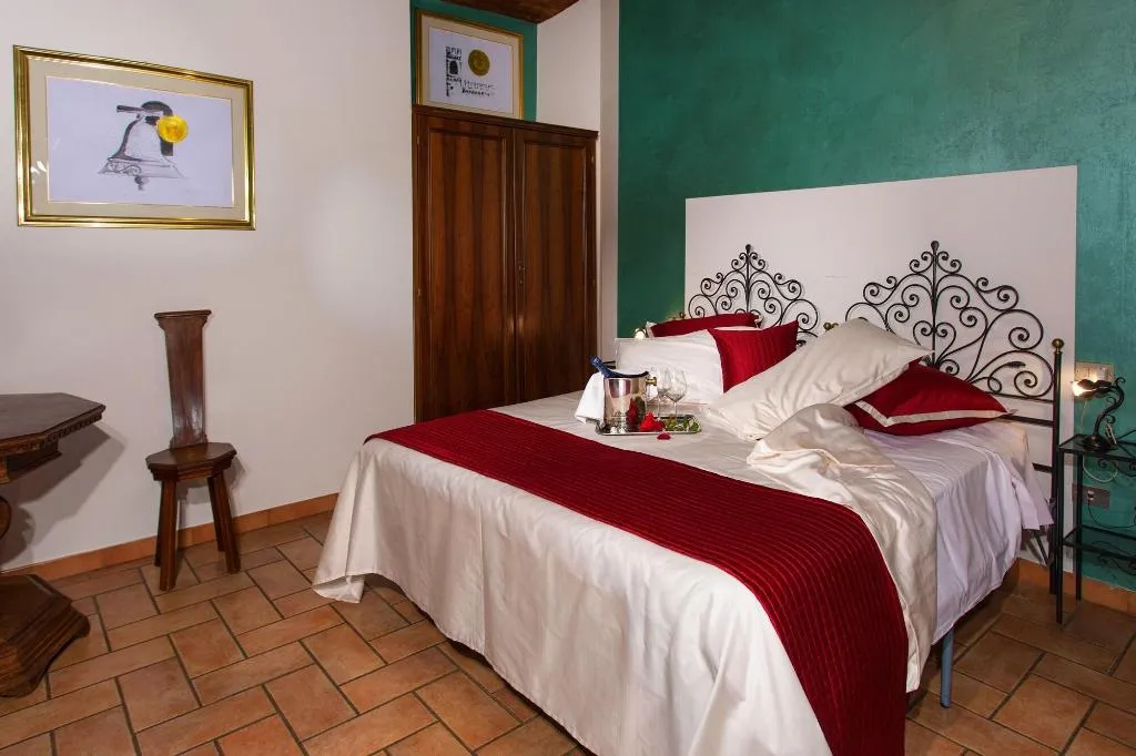 Room, Hotel San Marco, Umbria