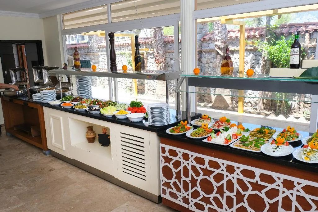 Restaurant, Beldibi Beach Hotel, Antalya