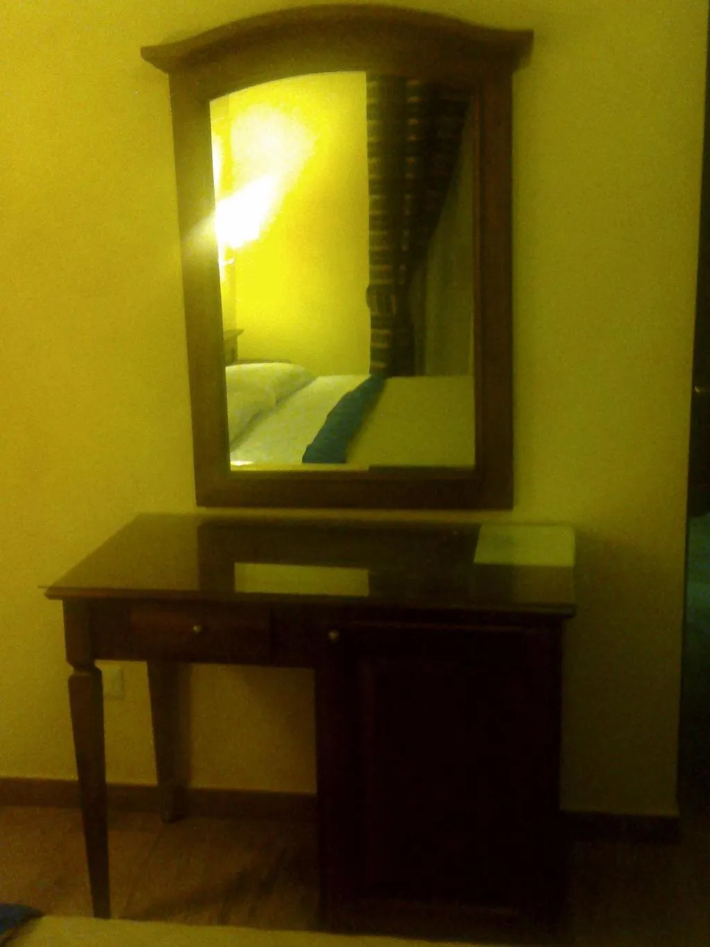 Room, Pitagora House, Naples