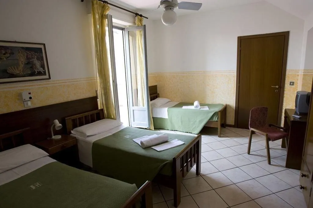 Room, Hotel La Pace, Milan