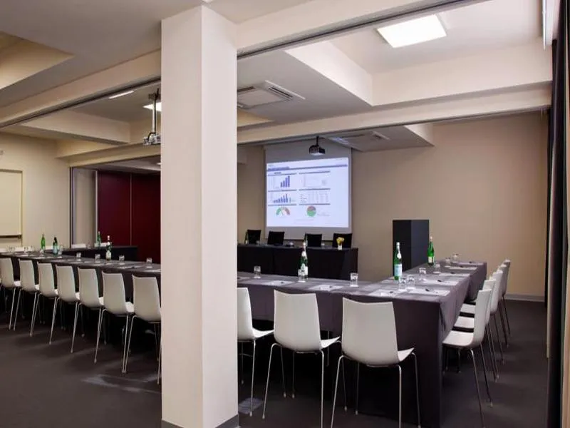 Conferences, Zone, Rome