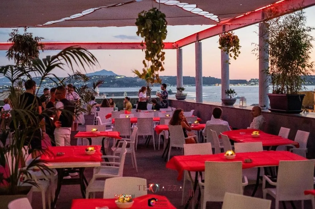 Sports and Entertainment, Hotel Neronensis, Naples