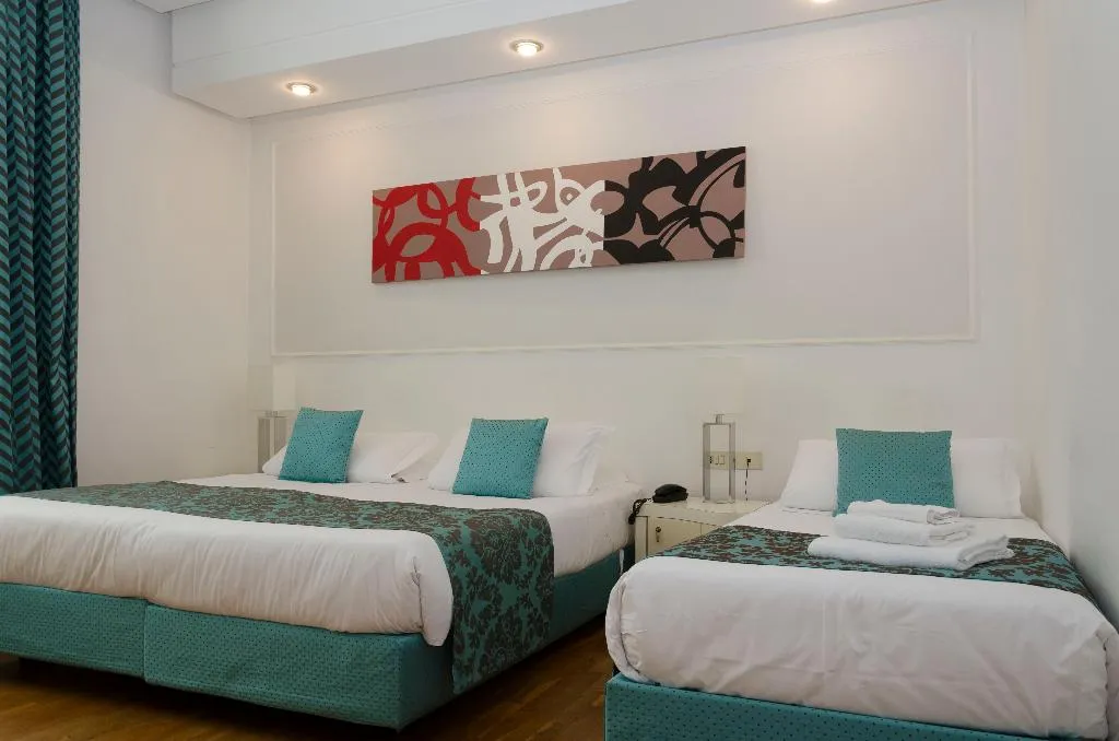 TRIPLE STANDARD Room, Traiano, Rome