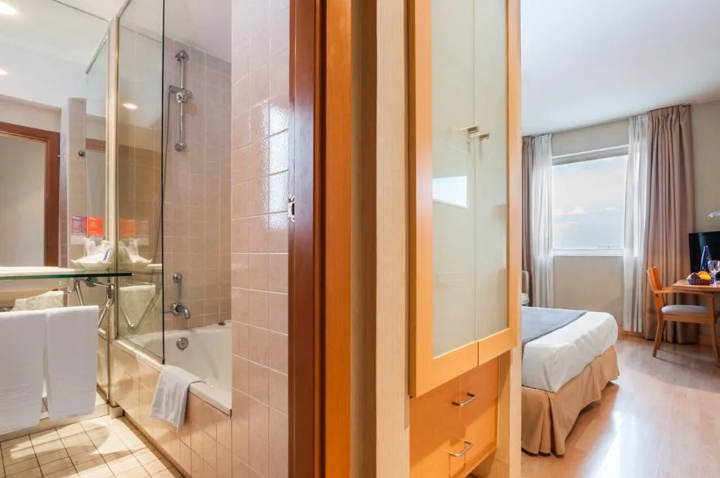 DOUBLE STANDARD Room, Posadas de España Paterna, Valencia