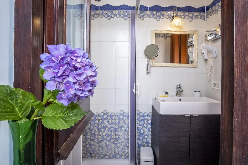 Room, Bed & Breakfast Villa Monica, Naples