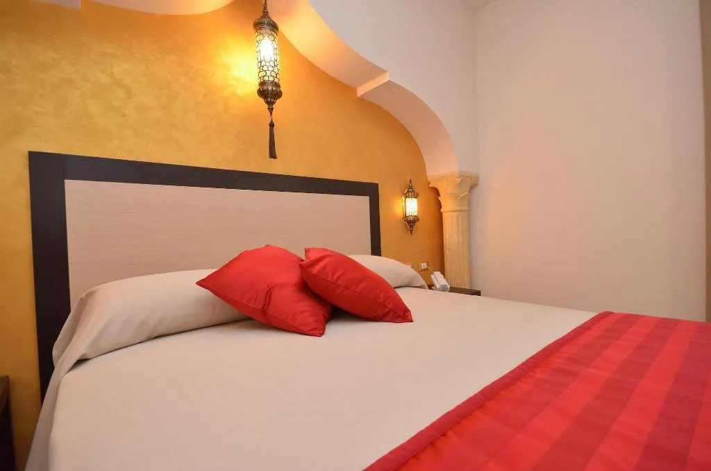 Room, RIAD - Comfort Rooms, Palermo