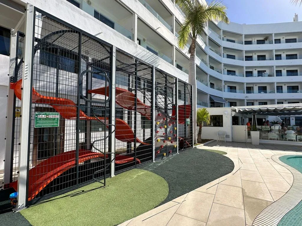 Sports and Entertainment, Pearly Grey Ocean Club Apartments & Suites, Tenerife