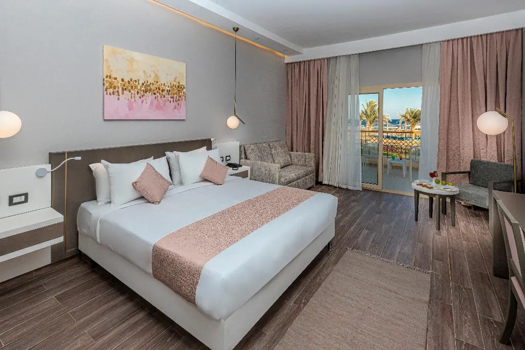 DOUBLE PREMIUM SEA VIEW Room, Sataya Resort Marsa Alam, Red Sea Riviera