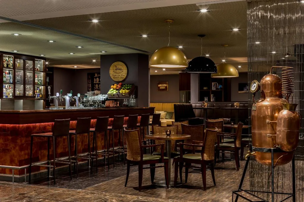 Bar, Amsterdam Marriott Hotel, Amsterdam