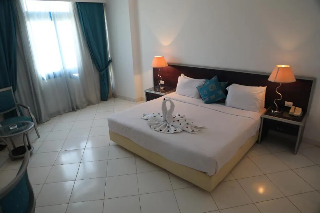 JUNIOR SUITE SIDE SEA VIEW Room, Star Resort and Aqua Park, Red Sea Riviera