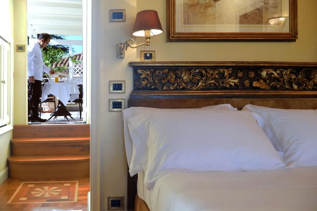 Room, Villa Duse, Rome