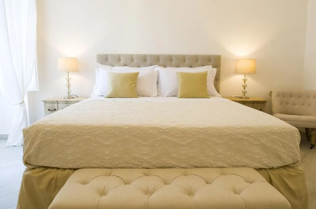 SUITE DELUXE Room, Palazzo Spasiano, Naples