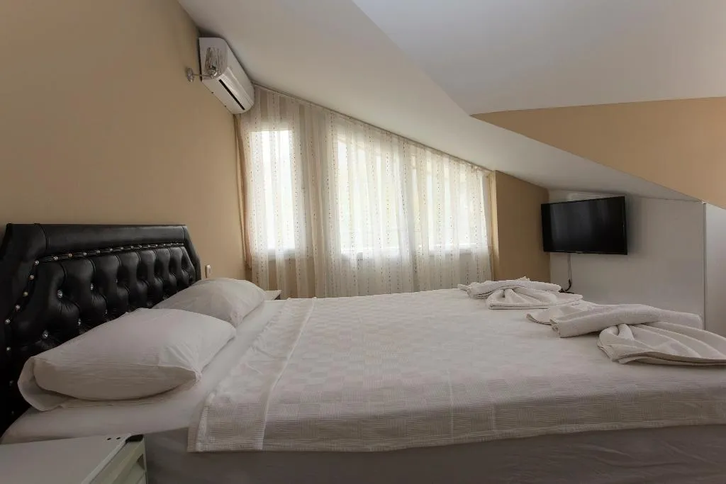 FAMILY ROOM CONNECTING ROOM Room, Green Peace, Dalaman