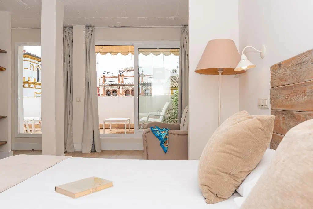 JUNIOR SUITE STANDARD Room, Hotel Boutique Elvira Plaza, Seville