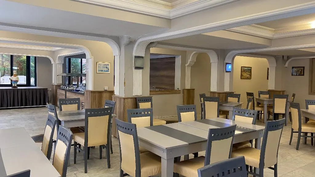 Restaurant, Medos Hotel, Izmir