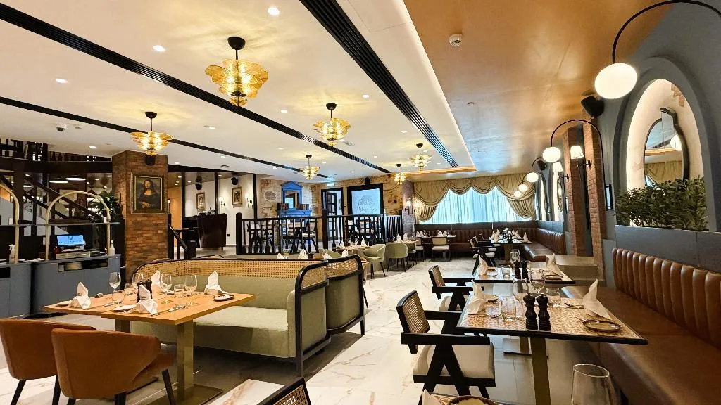 Restaurant, Millennium Airport Hotel Dubai, Dubai