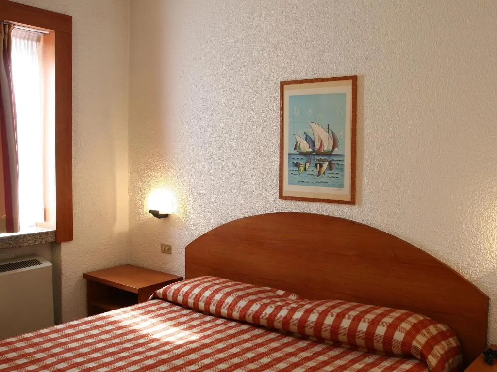 Room, Golf Hotel Resort, Milan