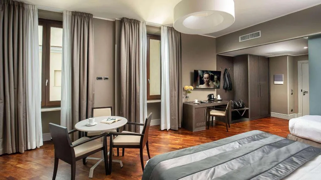 Room, Monti Palace Hotel, Rome