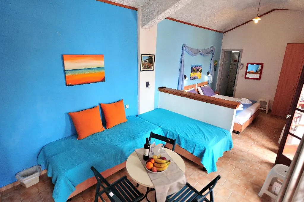 STUDIO CAPACITY 4 Room, Amalthia Studios, Skiathos