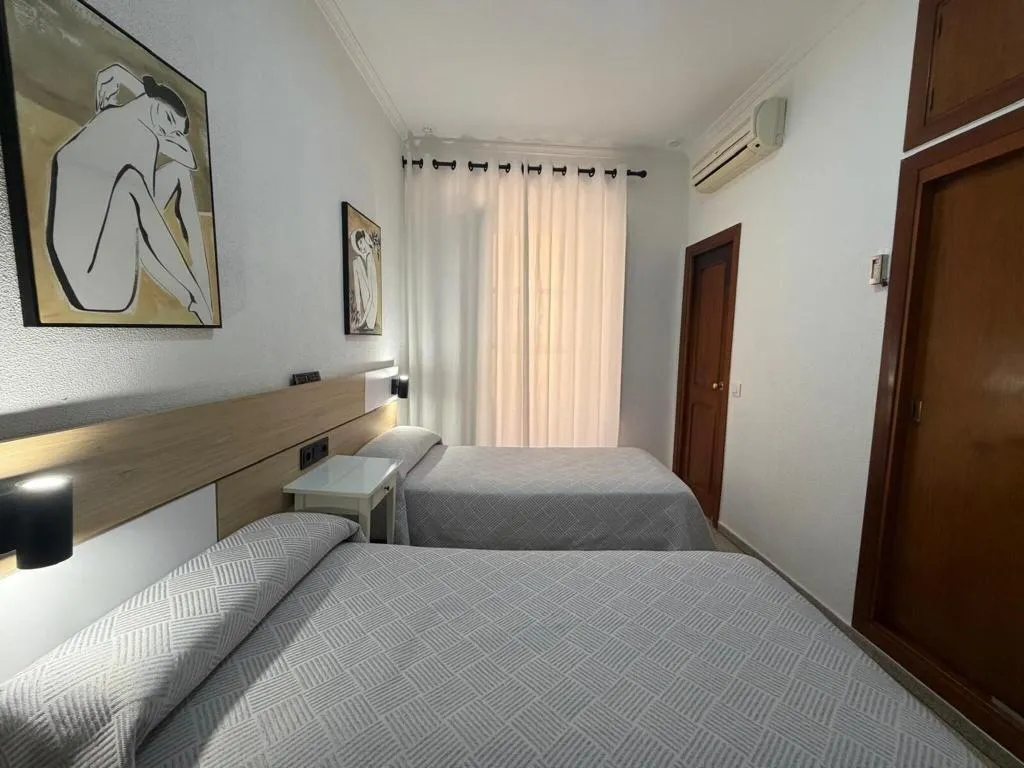 TWIN STANDARD Room, Hostal Bahía, Costa De La Luz