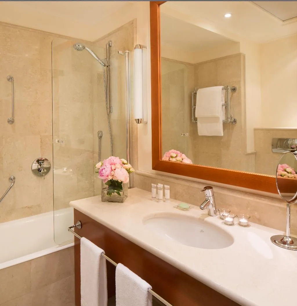 Double or Twin SUPERIOR Room, Starhotels Grand Milan, Milan