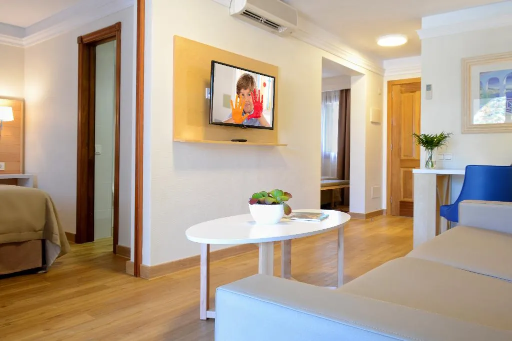SUITE CAPACITY 4 TWO BEDROOMS Room, Alua Suites Fuerteventura, Fuerteventura