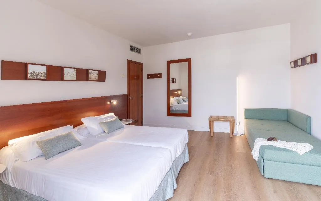 DOUBLE SUPERIOR Room, Prestige Victoria, Costa Brava
