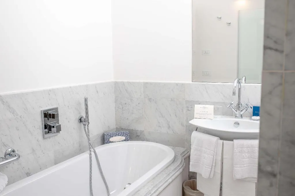 Room, Marina Riviera, Naples