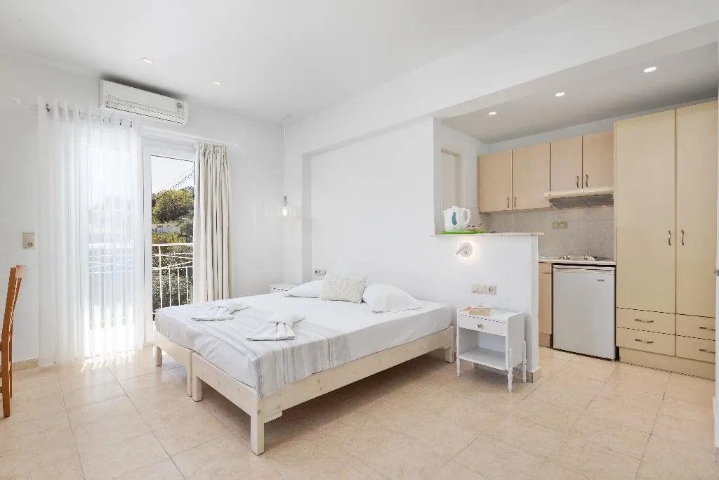 Double or Twin SUPERIOR Room, Bella Vista Beach Hotel & Studios, Corfu