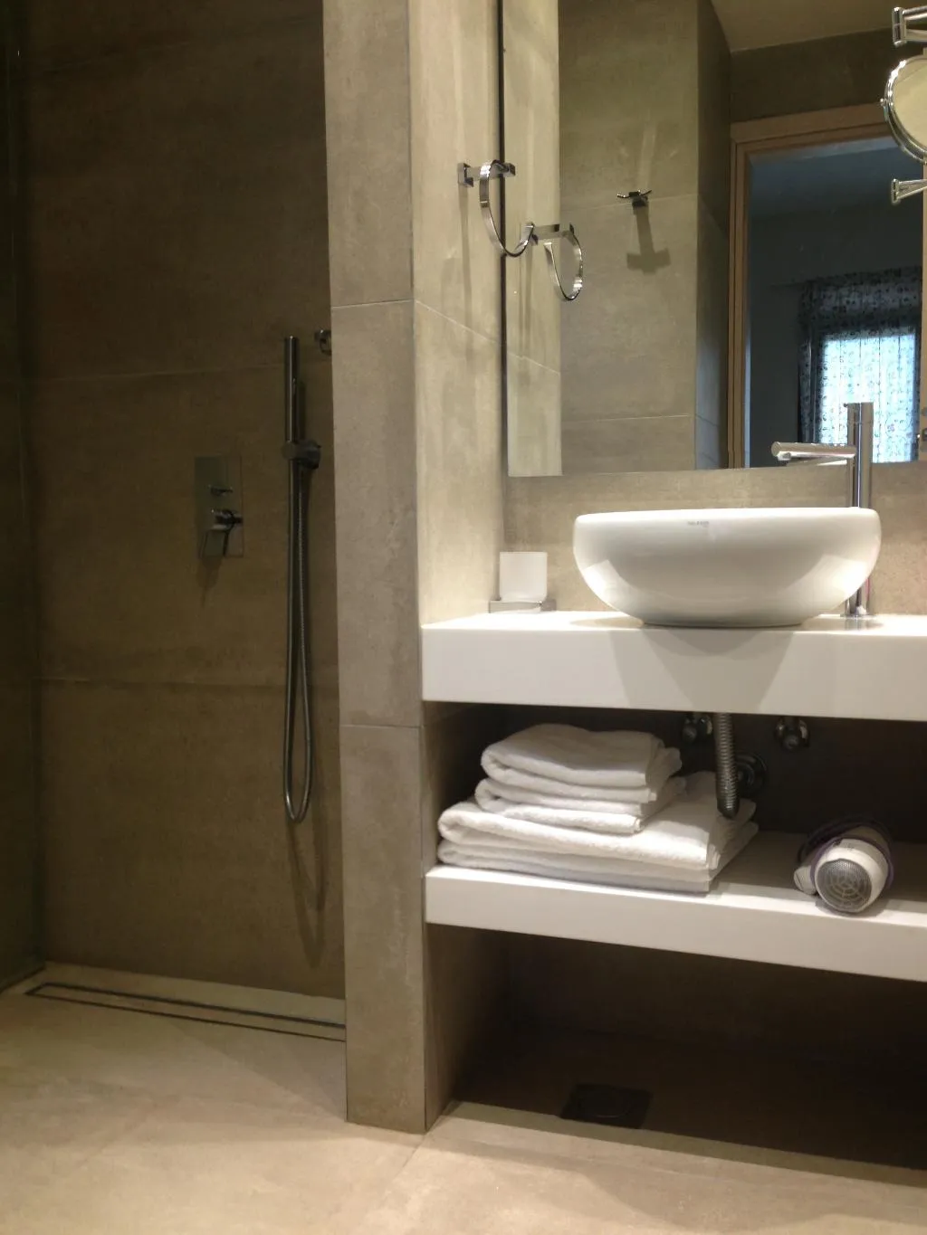 STUDIO DELUXE ONE BED Room, Villa Xanthippi, Skiathos