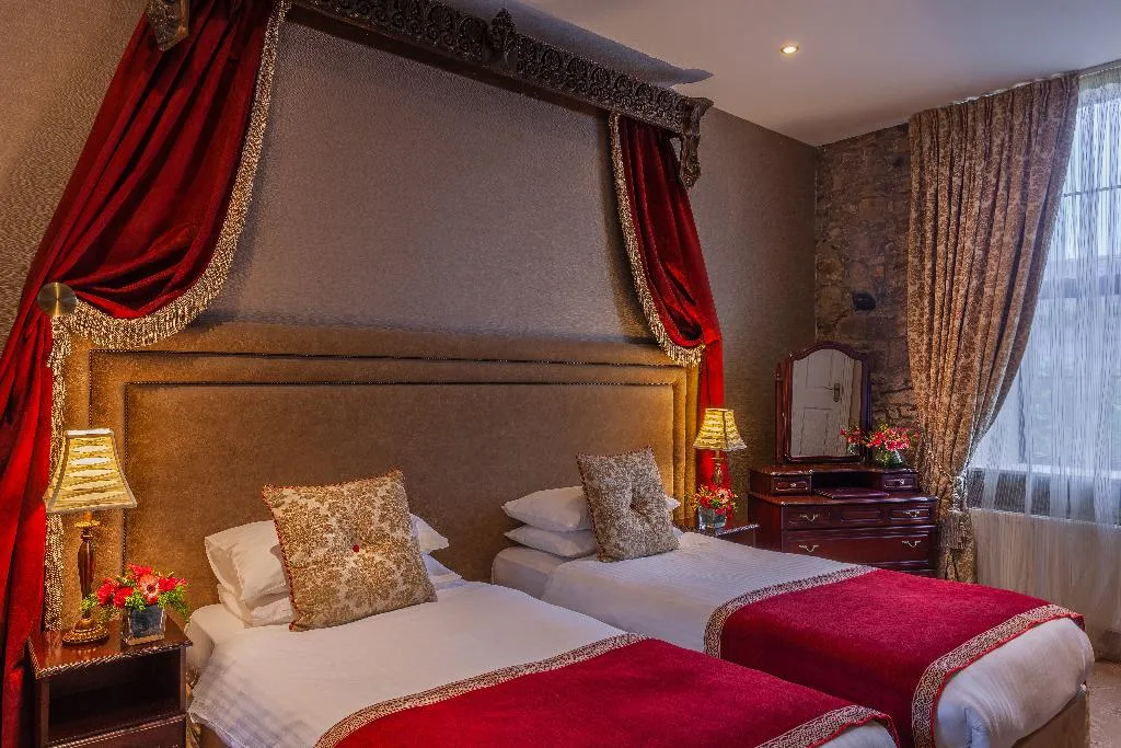 TWIN STANDARD Room, Cabra Castle Hotel, Dublin
