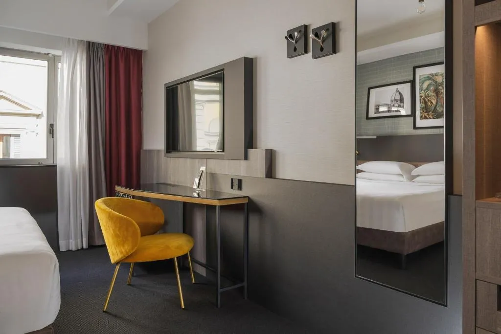 Room, Athenaeum, Florence