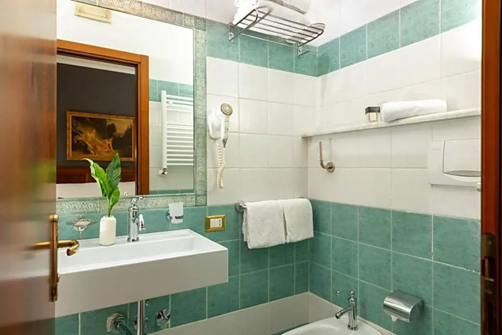 Double or Twin CLASSIC Room, Des Artistes, Rome