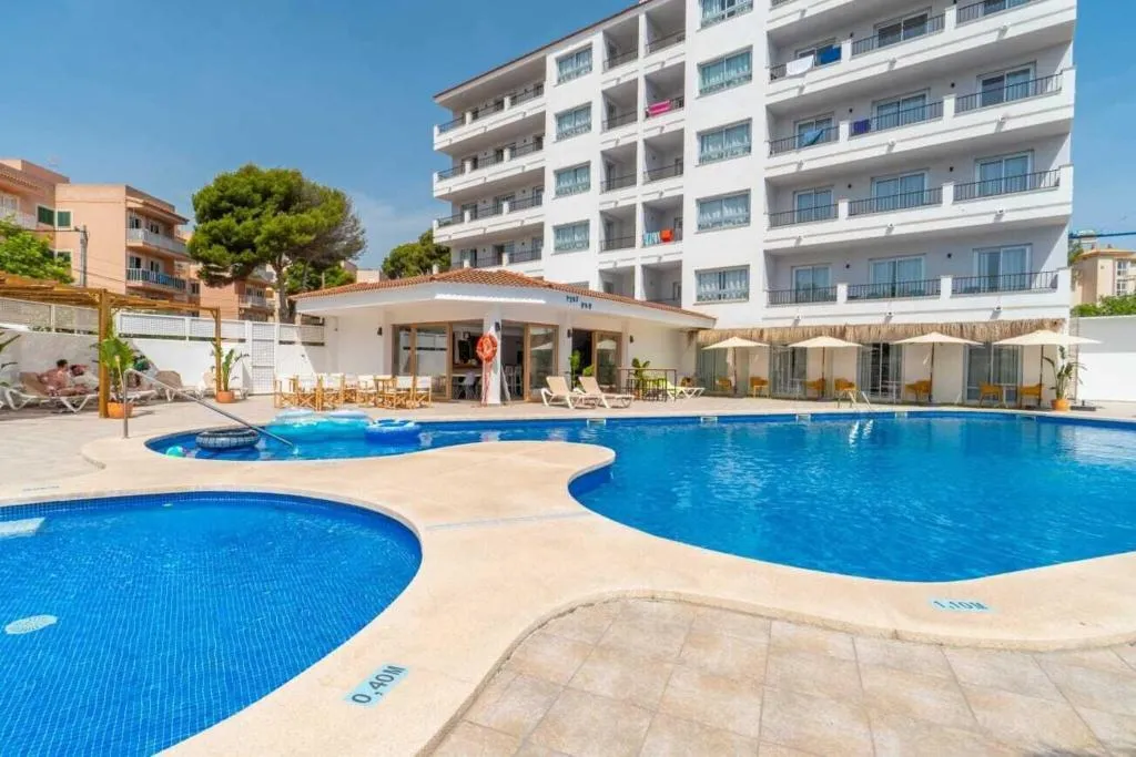 Pool, Hostal Alcina, Majorca