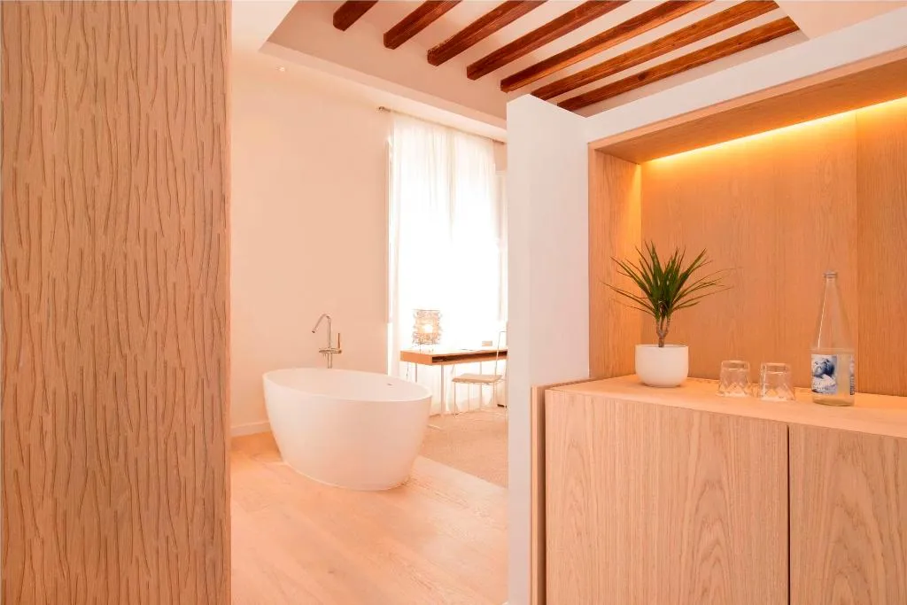 Room, Convent de la Missio, Majorca