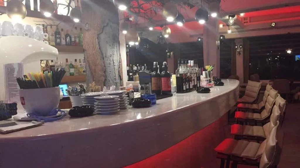 Bar, Villa Manos, Santorini
