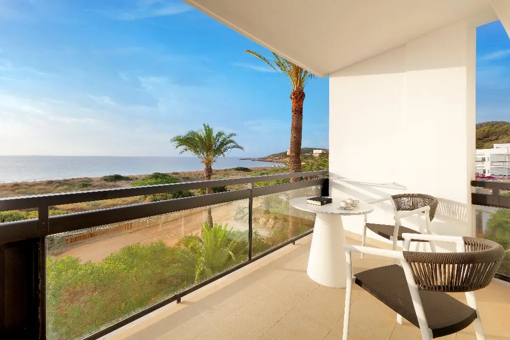 JUNIOR SUITE SEA VIEW Room, Grand Palladium Select Palace Ibiza, Ibiza