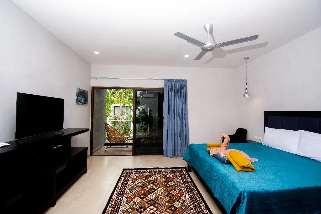 JUNIOR SUITE POOL VIEW Room, Hotel Cenotes Casa Tortuga, Cancun Area