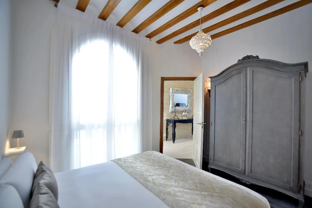 APARTMENT TWO BEDROOMS TWO BATHROOMS Room, El Armador Casa Palacio, Costa De La Luz