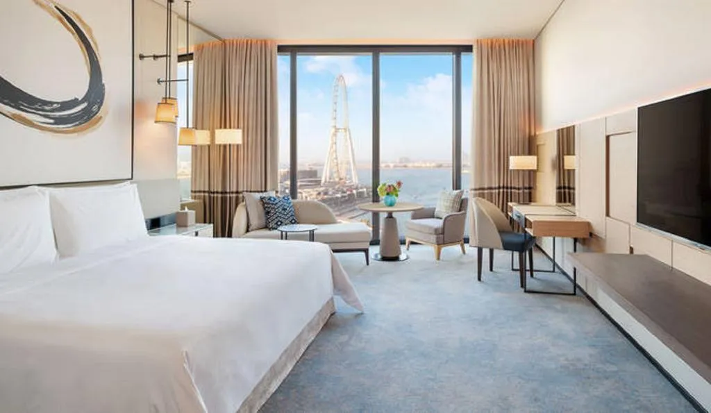 DOUBLE DELUXE SEA VIEW Room, Address Beach Resort, Dubai