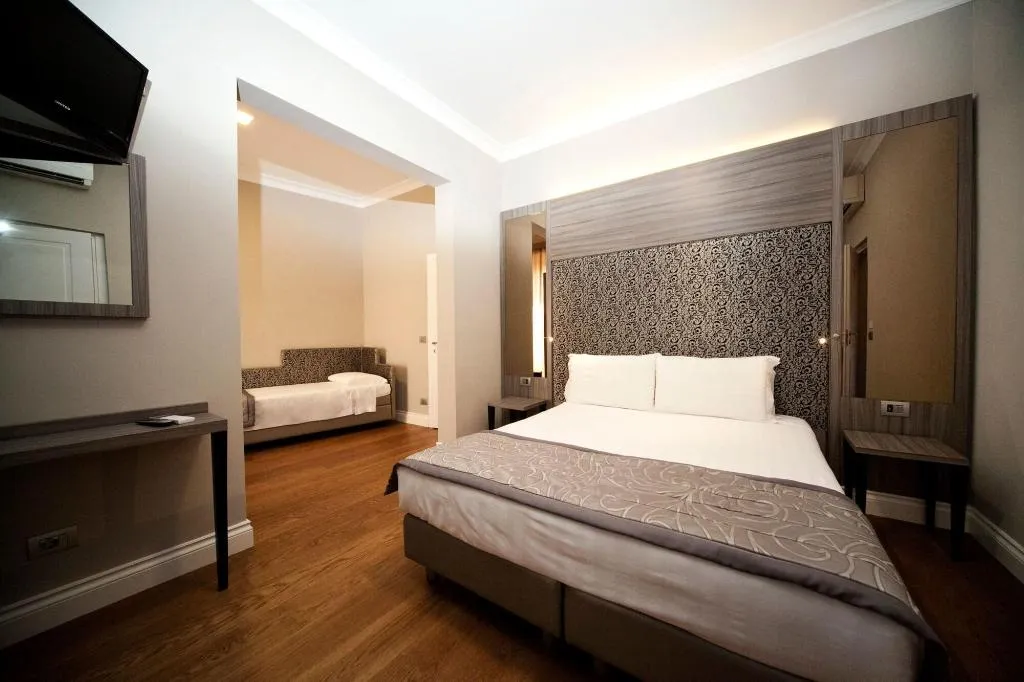 Room, Residenza Le Fonticine, Florence